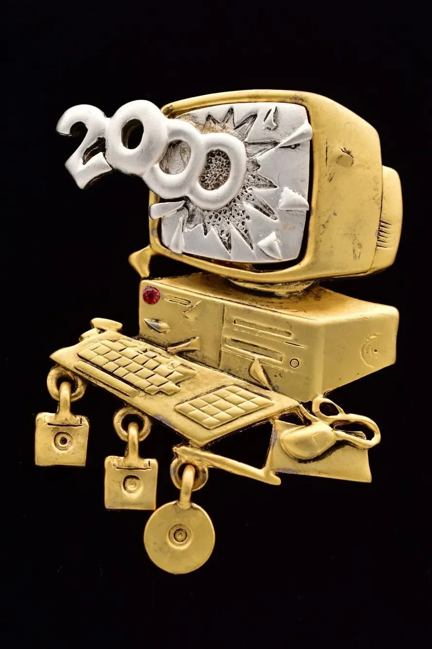 Danecraft Y2K 2000 Computer Brooch Gold Silver Dangle Charm Pin NOS 90s PinA25